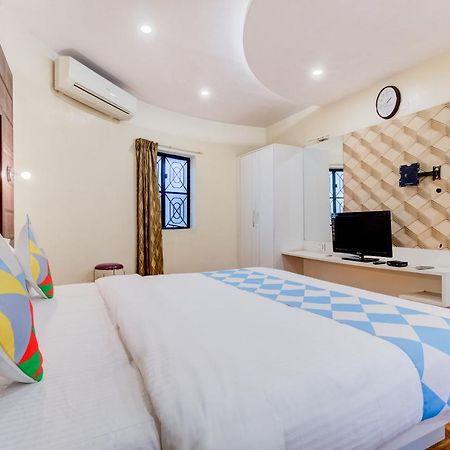 Hotel Tapovan Нашик Екстериор снимка