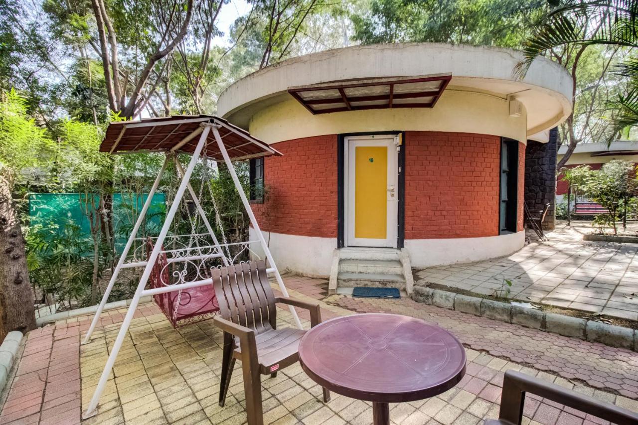 Hotel Tapovan Нашик Екстериор снимка