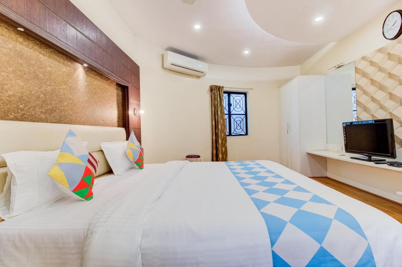 Hotel Tapovan Нашик Екстериор снимка